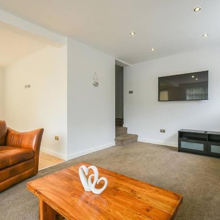 Luxurious & Tranquil Riverside Getaway Great Harwood 外观 照片